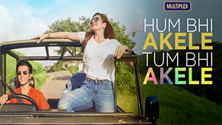 Hum Bhi Akele Tum Bhi Akele